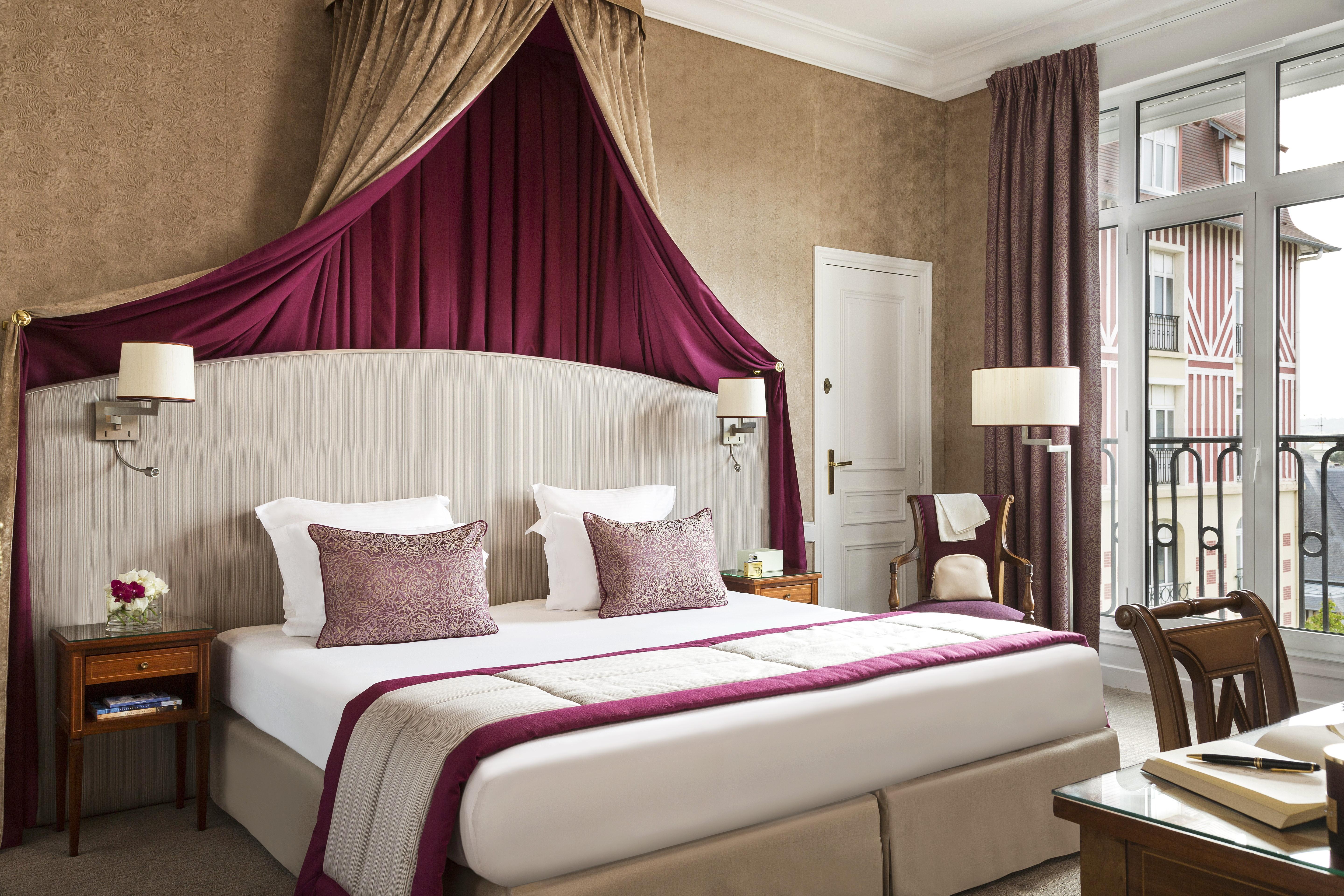 Hotel Barriere Le Royal Deauville Exteriör bild